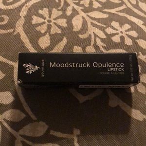 Younique moodstruck opulence lipstick New/unused